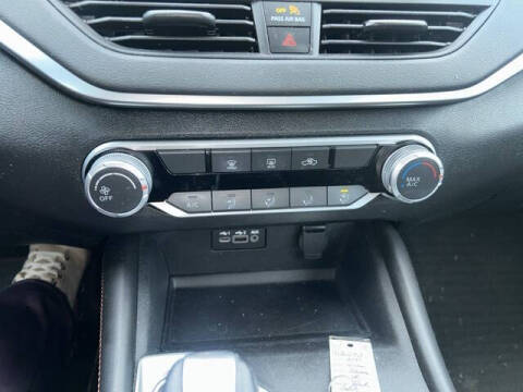 2020 Nissan Altima 2.5 SR