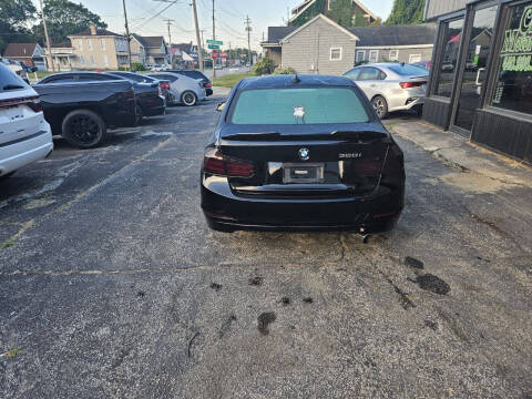 2015 BMW 3 Series 320i