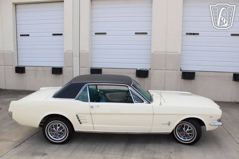 1966 Ford Mustang