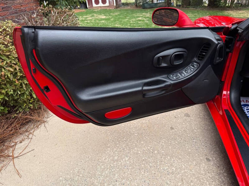 2004 Chevrolet Corvette