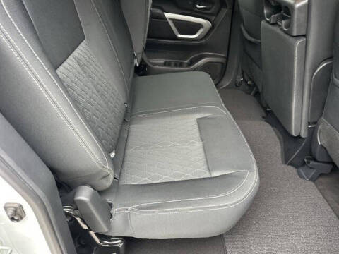 2019 Nissan Titan SV