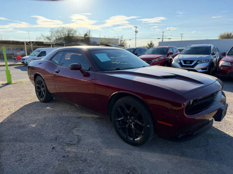 2021 Dodge Challenger SXT