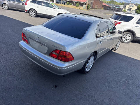 2003 Lexus LS 430