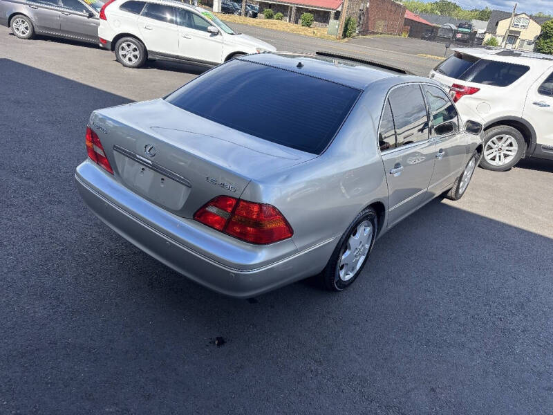 2003 Lexus LS 430