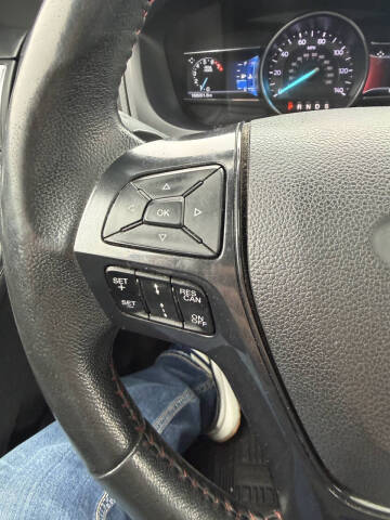 2017 Ford Explorer Sport