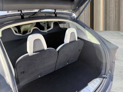 2019 Tesla Model X 75D