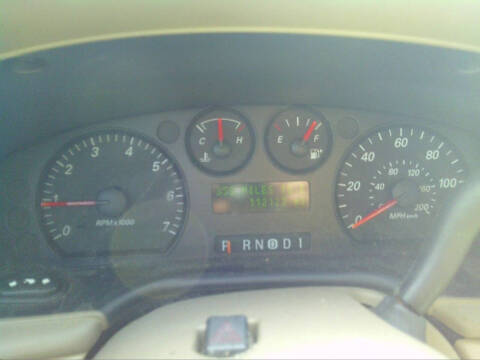 2004 Ford Taurus SE