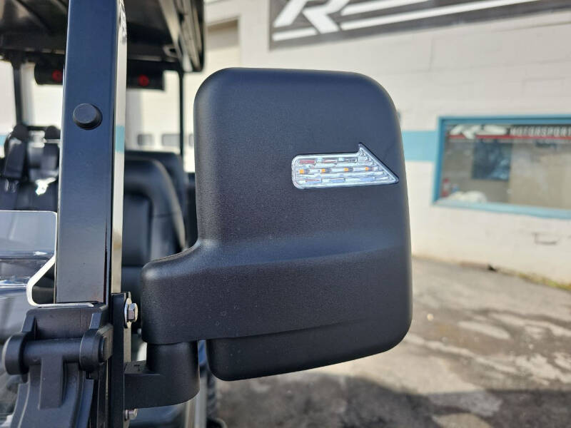 2024 Evolution Maverick 4