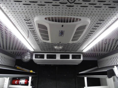 2016 Freightliner MT45 Chassis