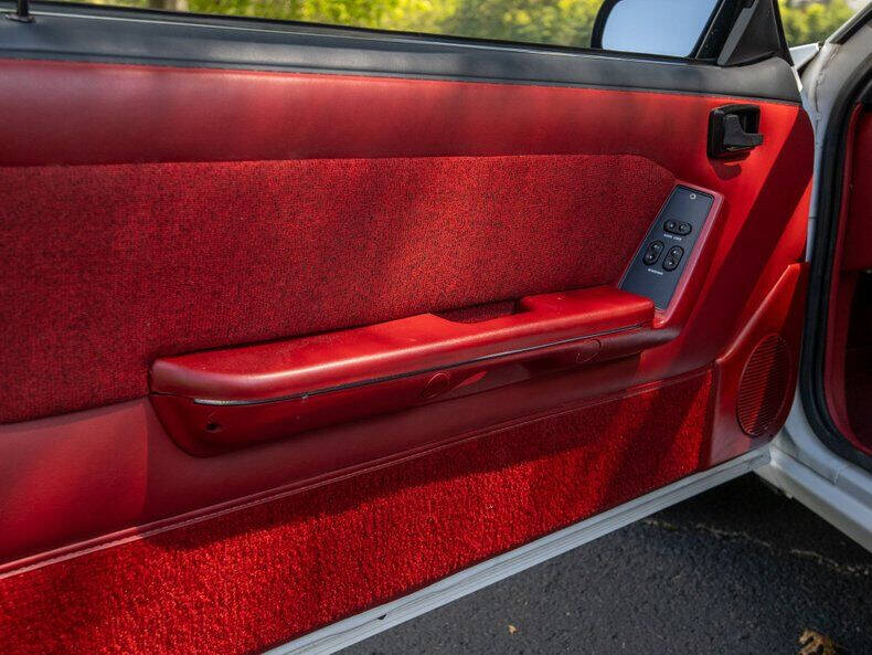 1989 Ford Mustang LX 5.0