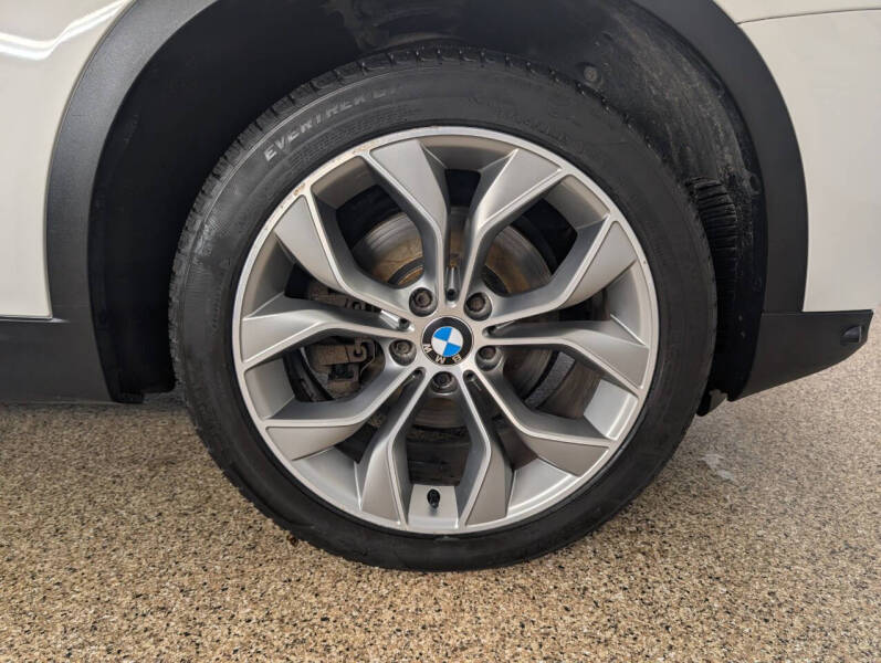 2017 BMW X4 xDrive28i