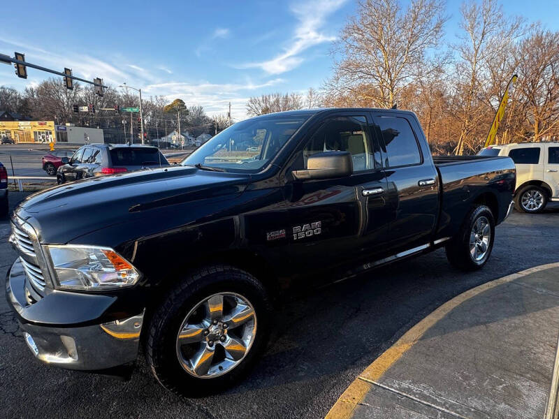 2015 RAM 1500 SLT