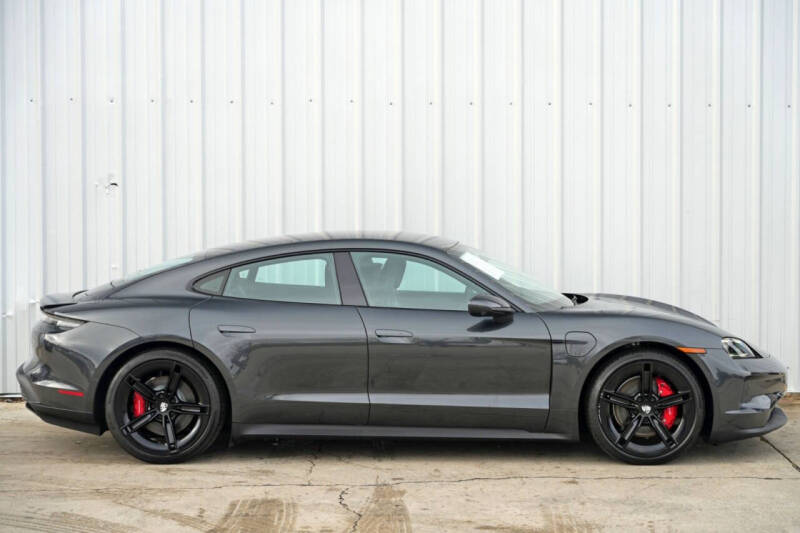 2025 Porsche Taycan 4S