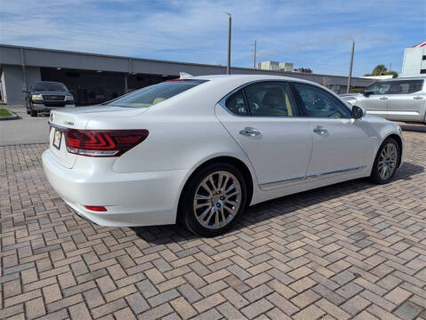 2015 Lexus LS 460