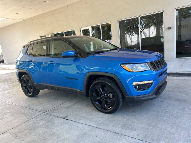 Used 2021 Jeep Compass Altitude with VIN 3C4NJCBB9MT596916 for sale in Davie, FL