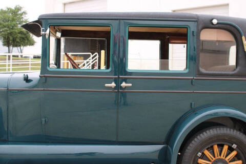 1927 Oldsmobile Sedan