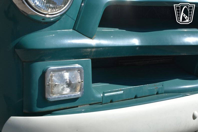 1954 Chevrolet Apache