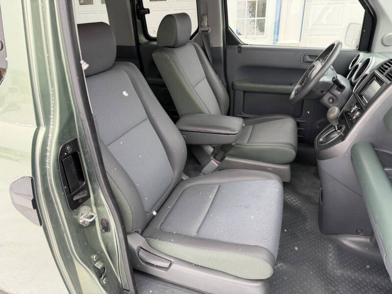 2005 Honda Element LX