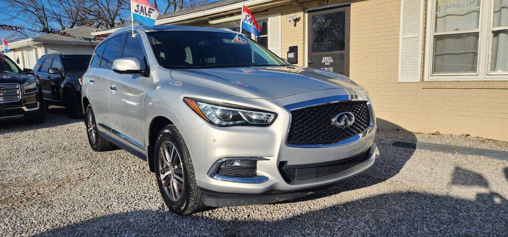 2018 INFINITI QX60 for sale at ESELL AUTO SALES in Cahokia, IL