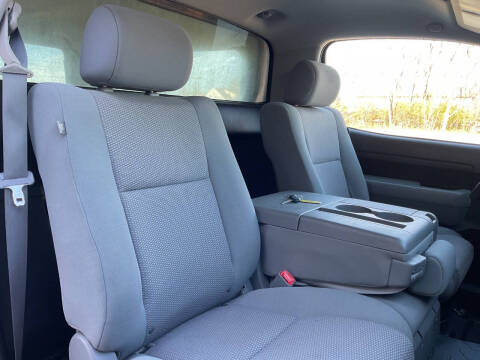 2010 Toyota Tundra Grade