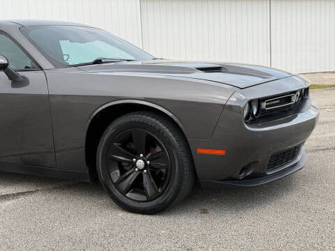 2018 Dodge Challenger SXT