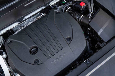 2024 Volvo XC90 B5 Plus Bright Theme