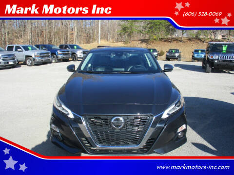 2020 Nissan Altima for sale at Mark Motors Inc in Gray KY