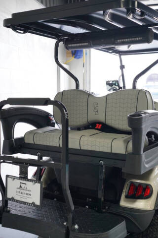 2024 HONOR 4 Seater Lithium