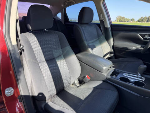 2016 Nissan Altima 2.5