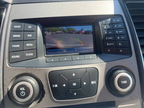 2017 Ford Taurus SEL