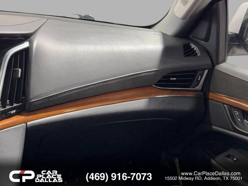 2019 Cadillac Escalade Luxury