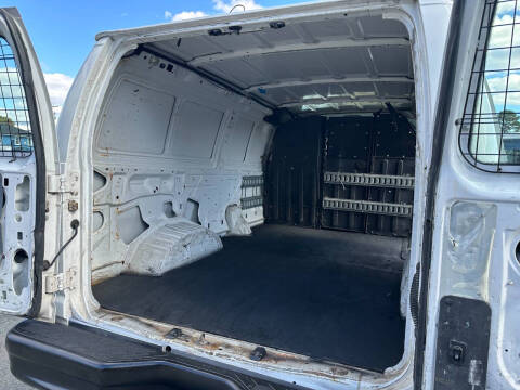 2008 Ford E-Series E-250