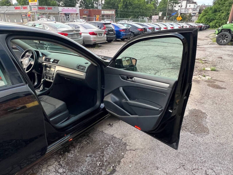 2014 Volkswagen Passat 1.8T S