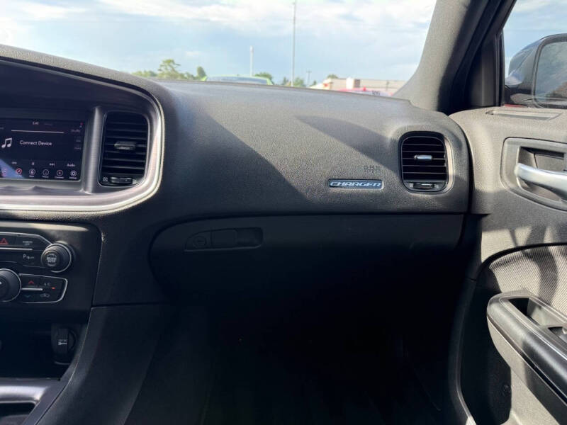 2018 Dodge Charger SXT