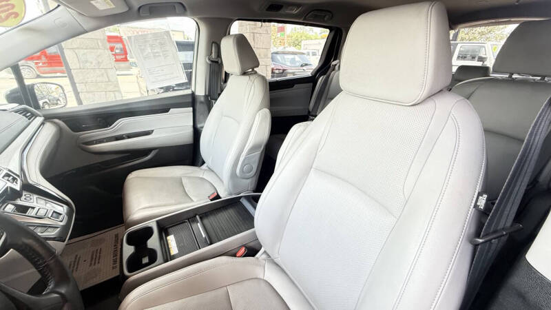 2019 Honda Odyssey Elite