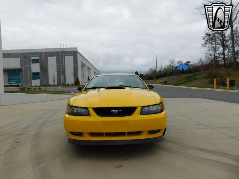 2004 Ford Mustang Mach 1 Premium