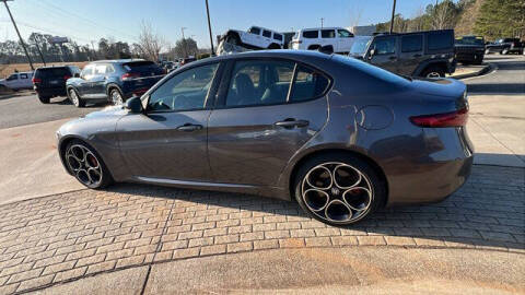 2022 Alfa Romeo Giulia Veloce