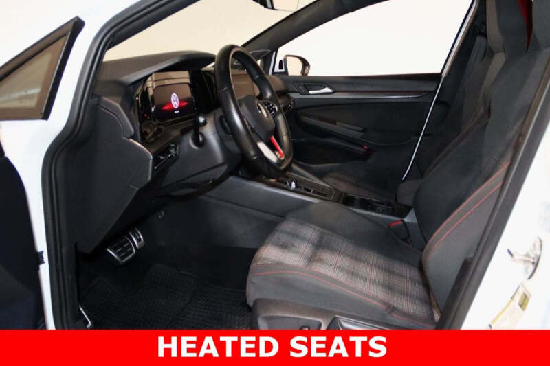 2022 Volkswagen Golf GTI SE