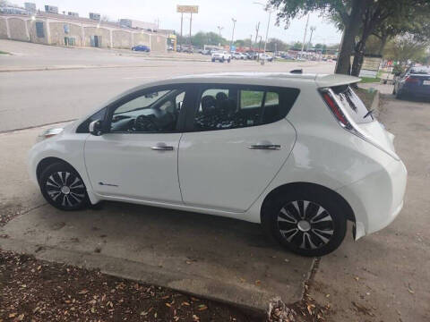 2014 Nissan LEAF SV