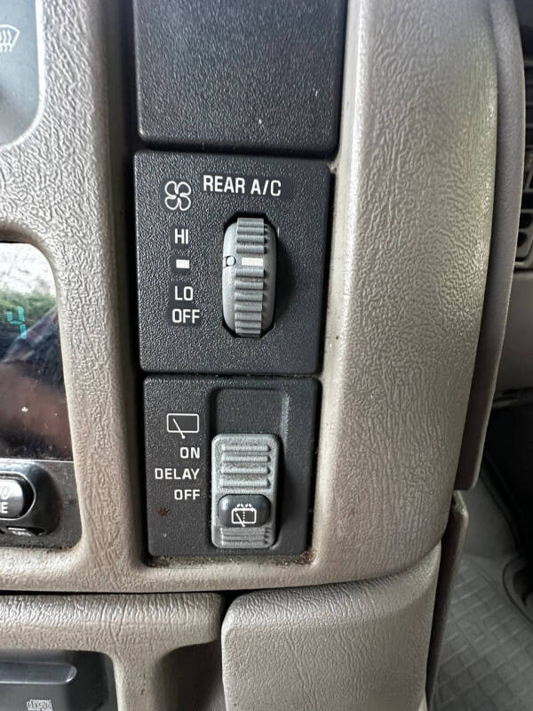 2000 Chevrolet Astro