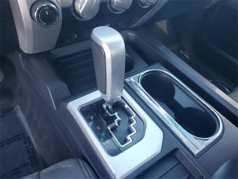 2017 Toyota Tundra SR5