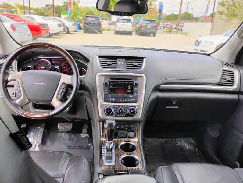 2015 GMC Acadia Denali