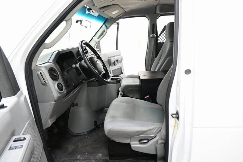 2012 Ford E-Series E-150