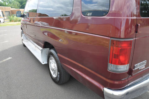 2010 Ford E-Series E-350 SD XLT