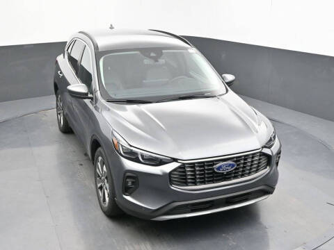 2024 Ford Escape Platinum