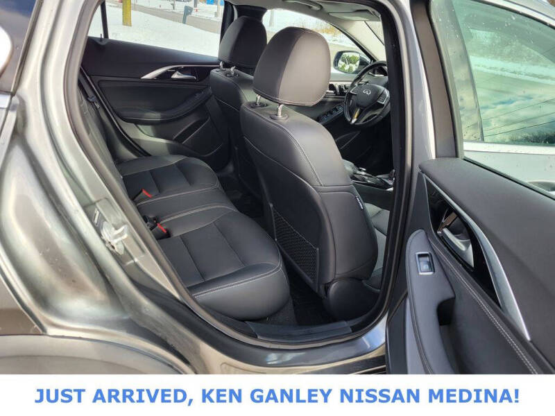 2018 Infiniti QX30 Premium