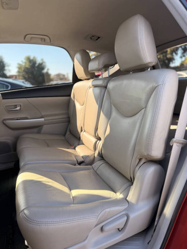 2012 Toyota Prius v Three