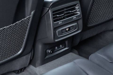 2023 Audi Q7 quattro Premium Plus 55 TFSI