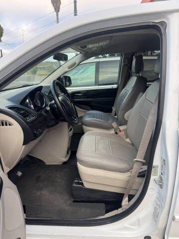 2015 Dodge Grand Caravan SE