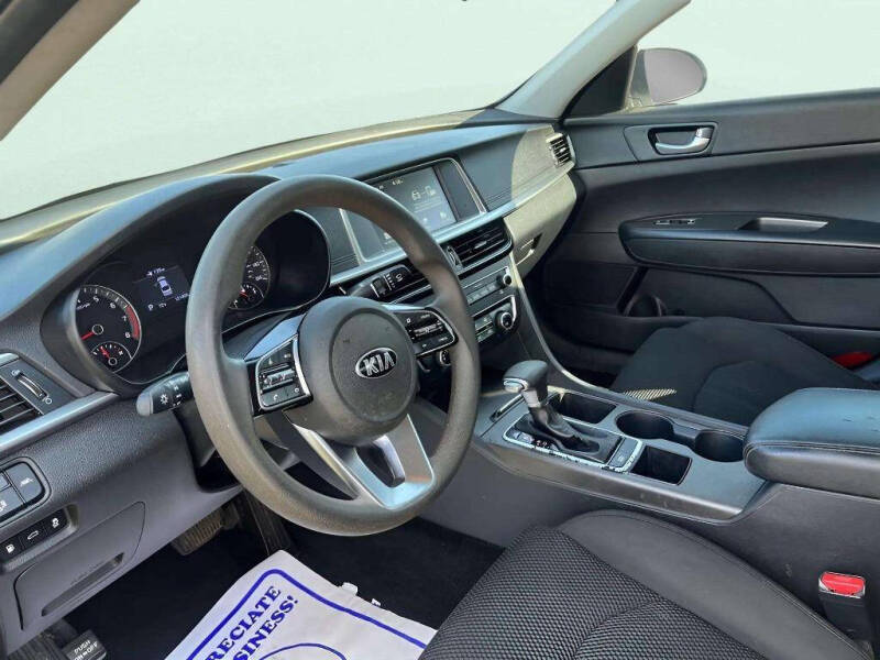 2019 Kia Optima LX